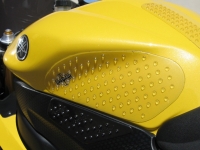 kleines Bild StompGrip_YZF-R6_06-_transparent_1
